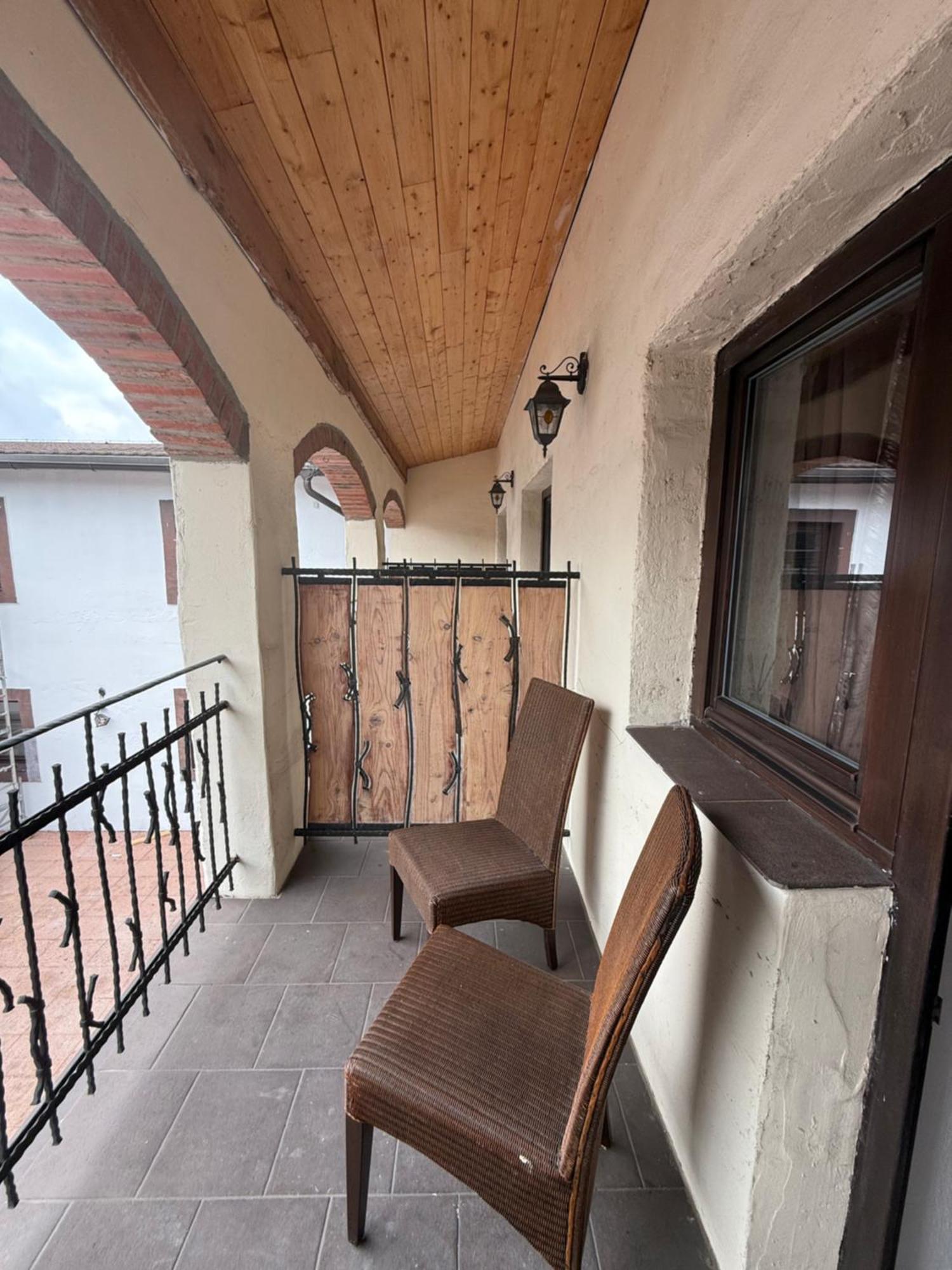 Hotel Plzensky Dvur Frýdek-Místek Exterior foto