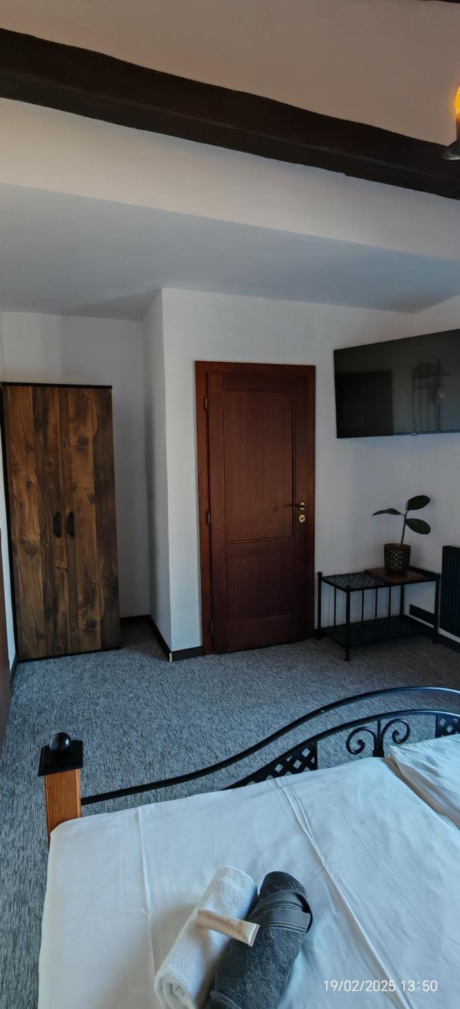Hotel Plzensky Dvur Frýdek-Místek Exterior foto